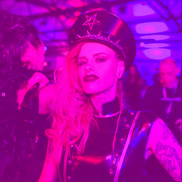 SubRosaDictum - Über uns SubRosaDictum - Über uns